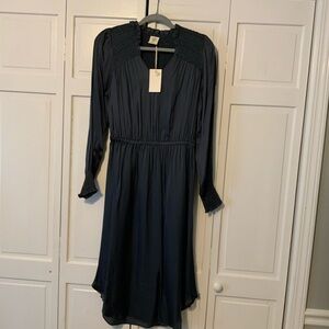 Good Hart Silky Blue Midi Long Sleeve dress XSmall